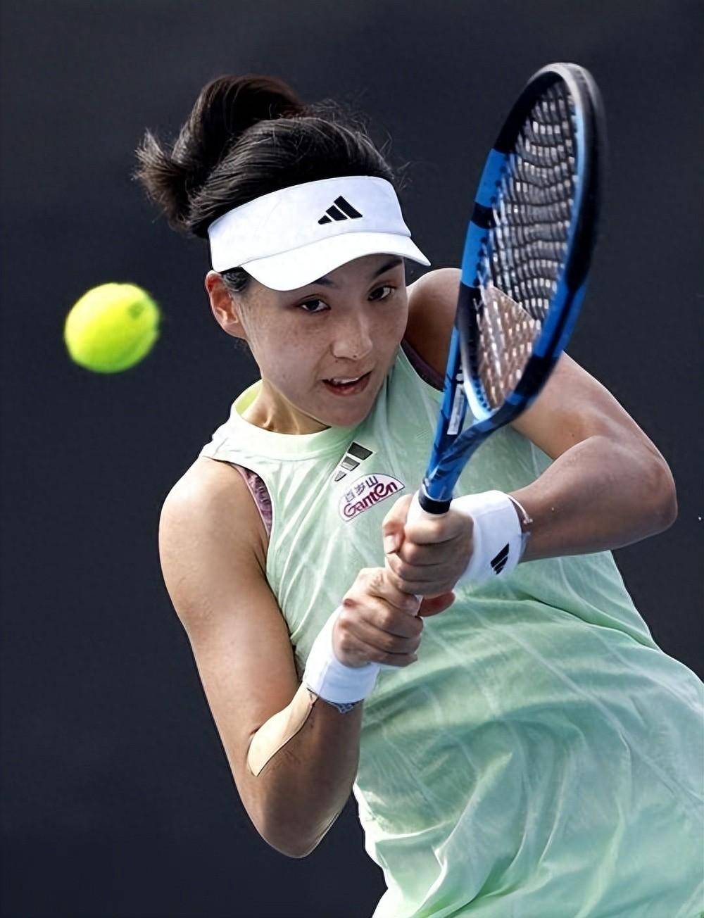 面对对手的 面对对手的