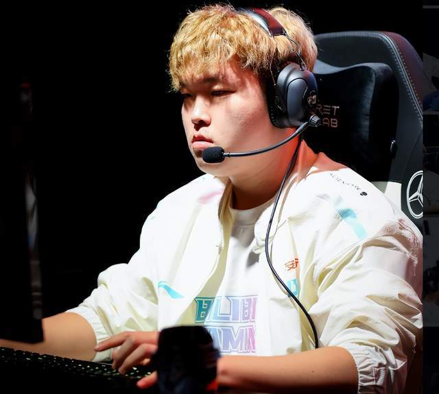 最佳防守球 最佳防守球